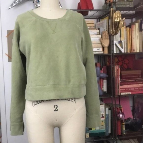 UO Silence Noise Mesh-Back Cropped Sweatshirt - Picture 8 of 8